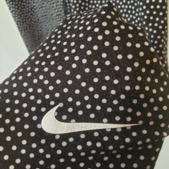Nike Pro Warm Black Pattern Leggings Tights Gym Yoga Activewear Workout Active - Picture 5 of 11